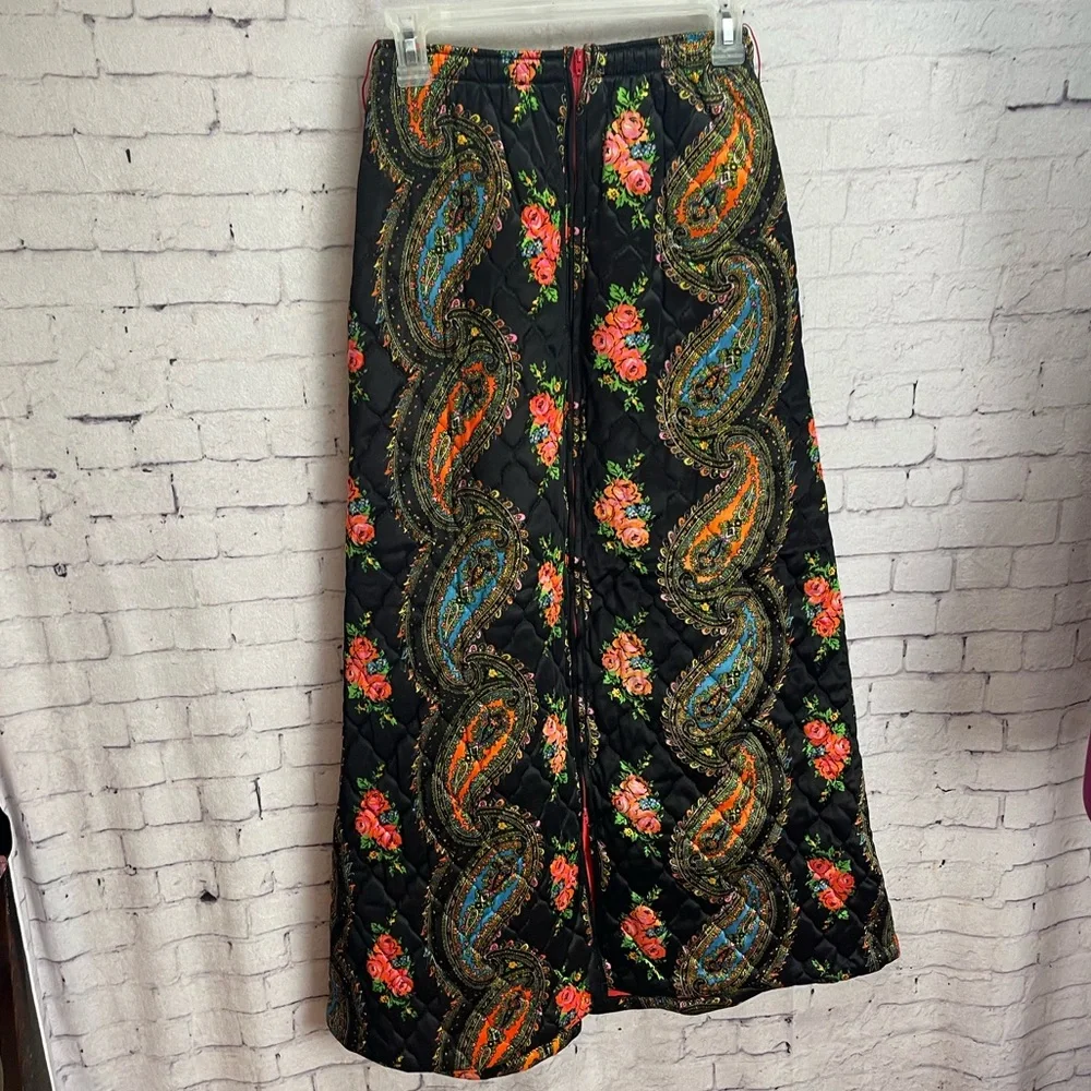 Loungewear by Danville size small quilted maxi house skirt